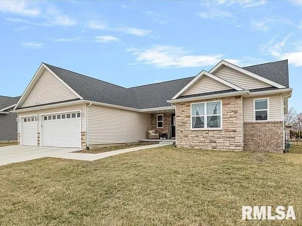 $575,000 | 3601 Peach Tree Drive, Springfield, IL 62711
