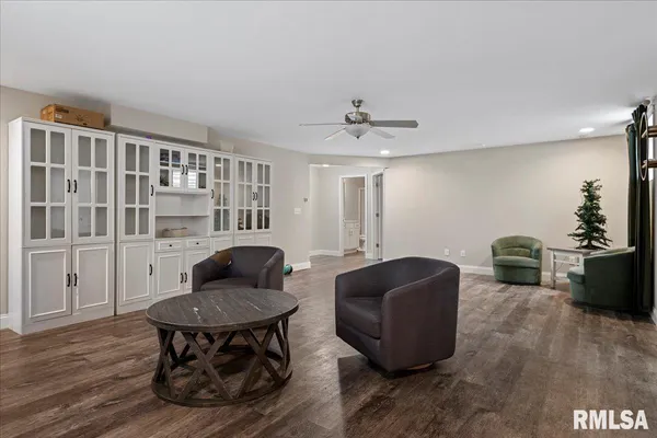 $575,000 | 3601 Peach Tree Drive, Springfield, IL 62711