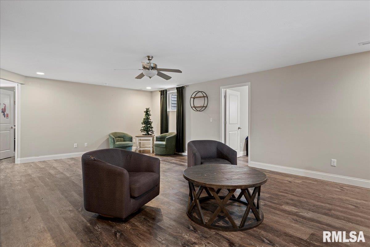 3601 Peach Tree Drive Springfield, IL 62711 - Photo 30 of 42