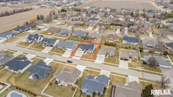 $575,000 | 3601 Peach Tree Drive, Springfield, IL 62711