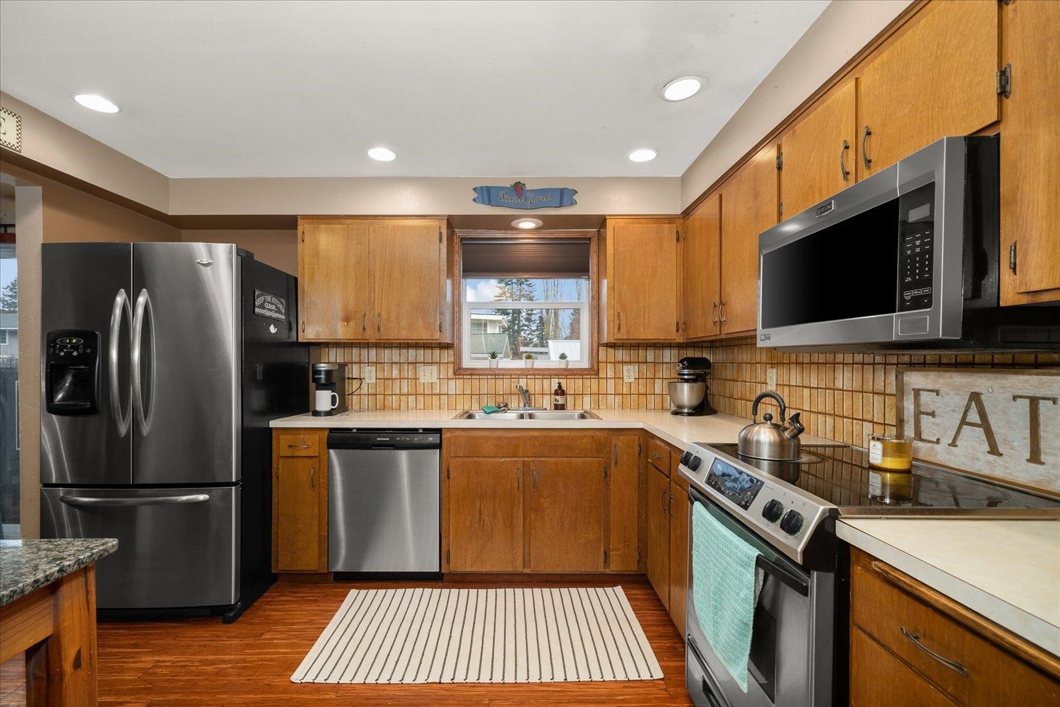 1202 Gary Street Cheney, WA 99004 - Photo 5 of 24 Gallery Image 5