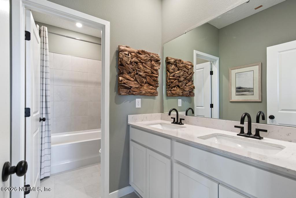1353 Ribbon Place Palm Coast, FL 32164 - Photo 12 of 28 Amelia II - guestbath