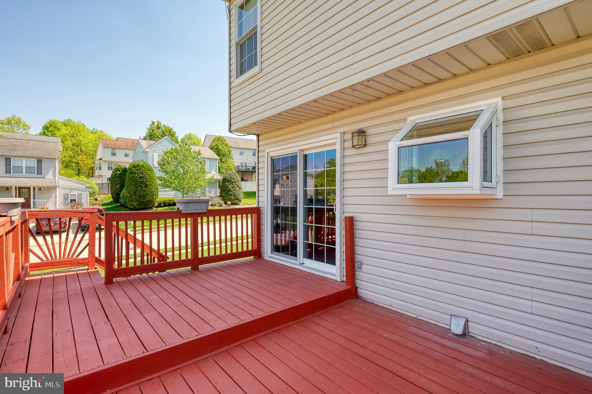 4 Kings Place Nottingham, MD 21236 - Photo 51 of 55 Two Tiered Deck