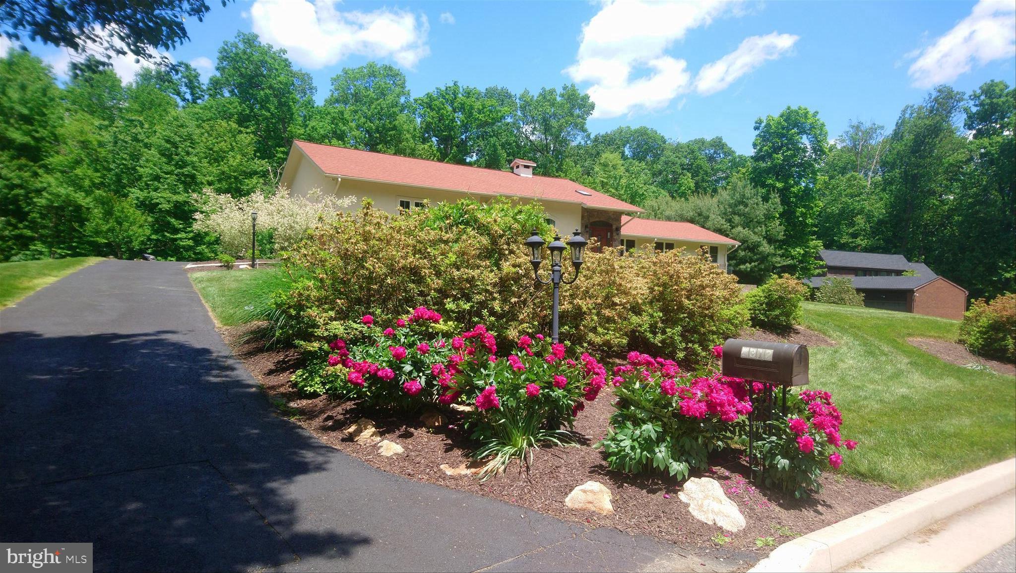 2312 Velvet Ridge Drive Owings Mills, MD 21117 - Photo 47 of 61 Spring Views
