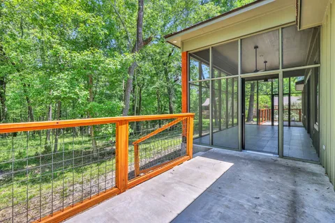 a view of an entryway