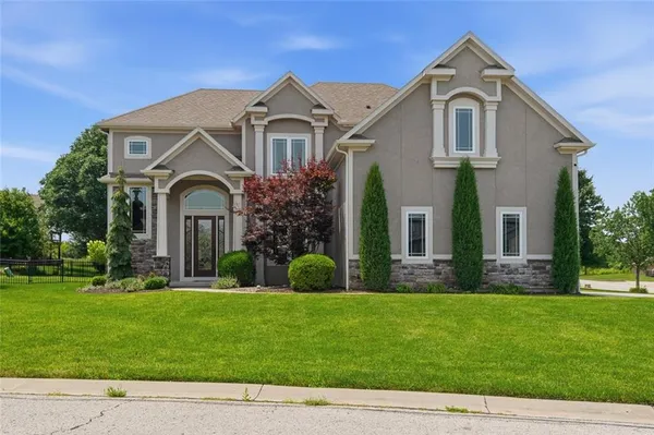 $725,000 | 7817 Green Street, Shawnee, KS 66227