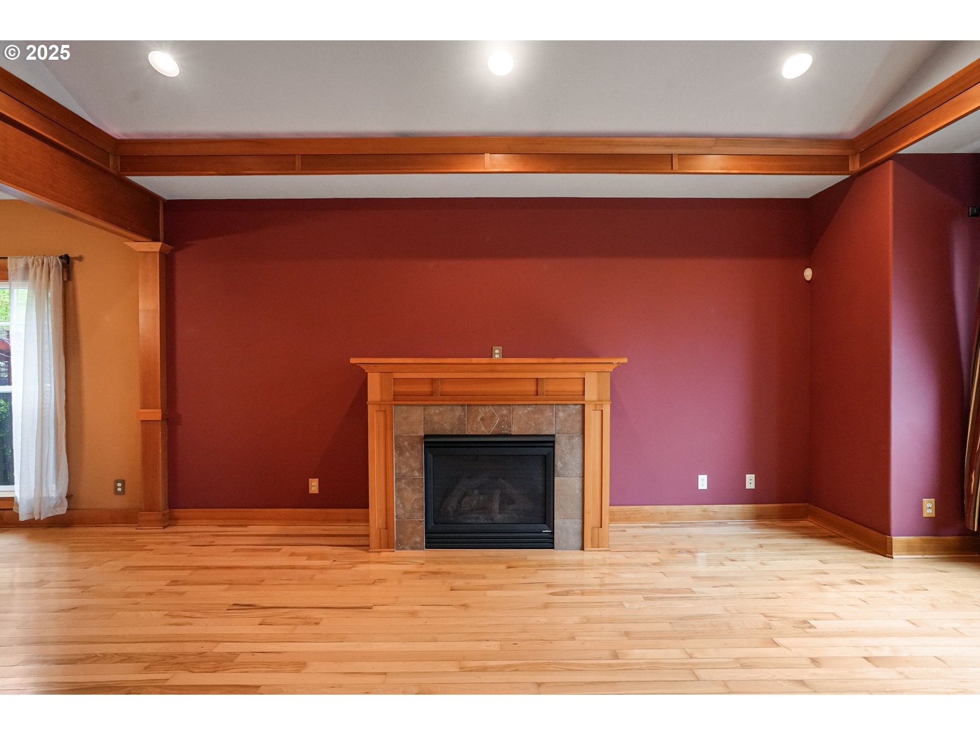 320 Tillicum Silverton, OR 97381 - Photo 12 of 48