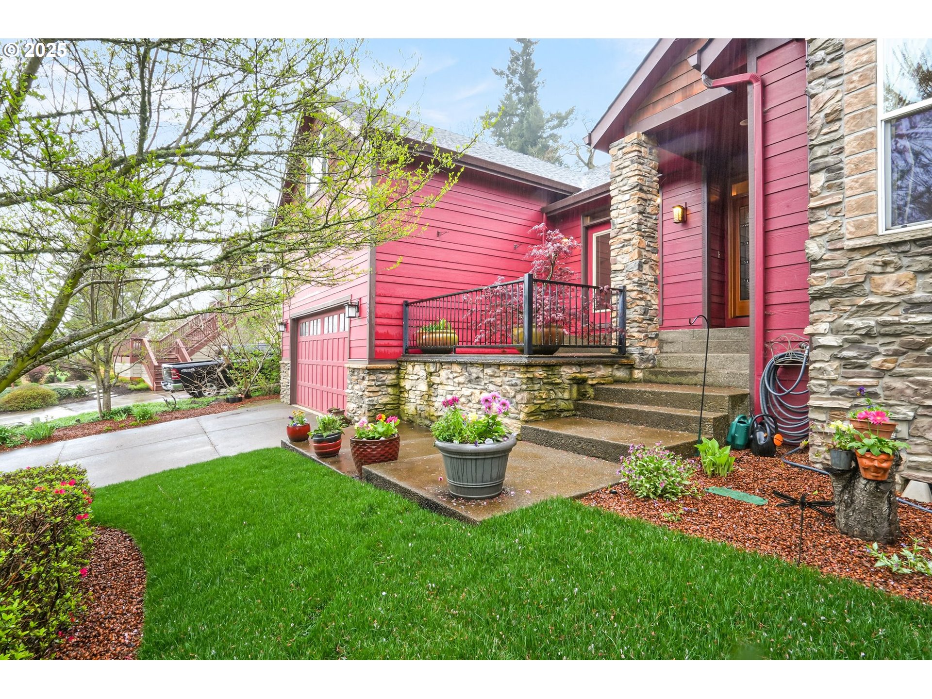 320 Tillicum Silverton, OR 97381 - Photo 5 of 48