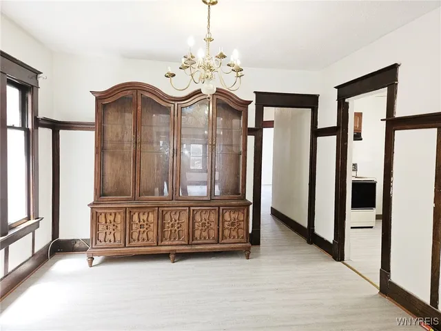 $1,400 | 706 East Delavan Avenue, Buffalo, NY 14215