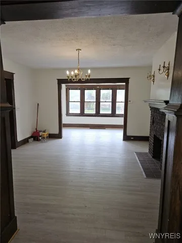 $1,400 | 706 East Delavan Avenue, Buffalo, NY 14215