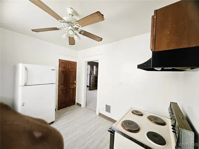 $1,400 | 706 East Delavan Avenue, Buffalo, NY 14215