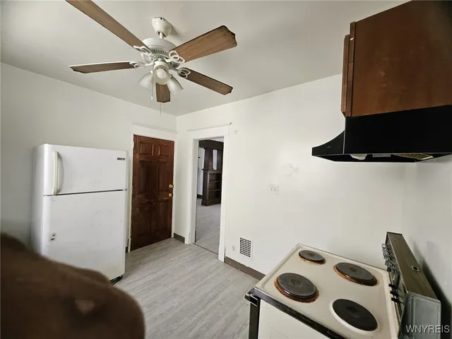 $1,400 | 706 East Delavan Avenue, Buffalo, NY 14215