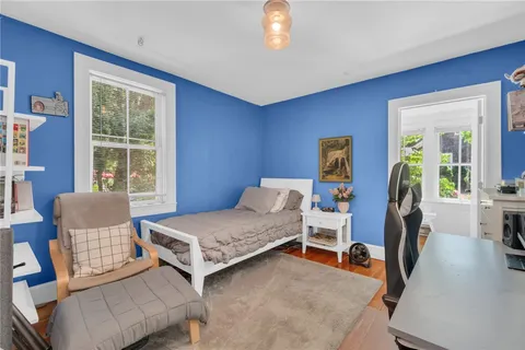 $999,000 | 21 2nd Street, Barrington, RI 02806
