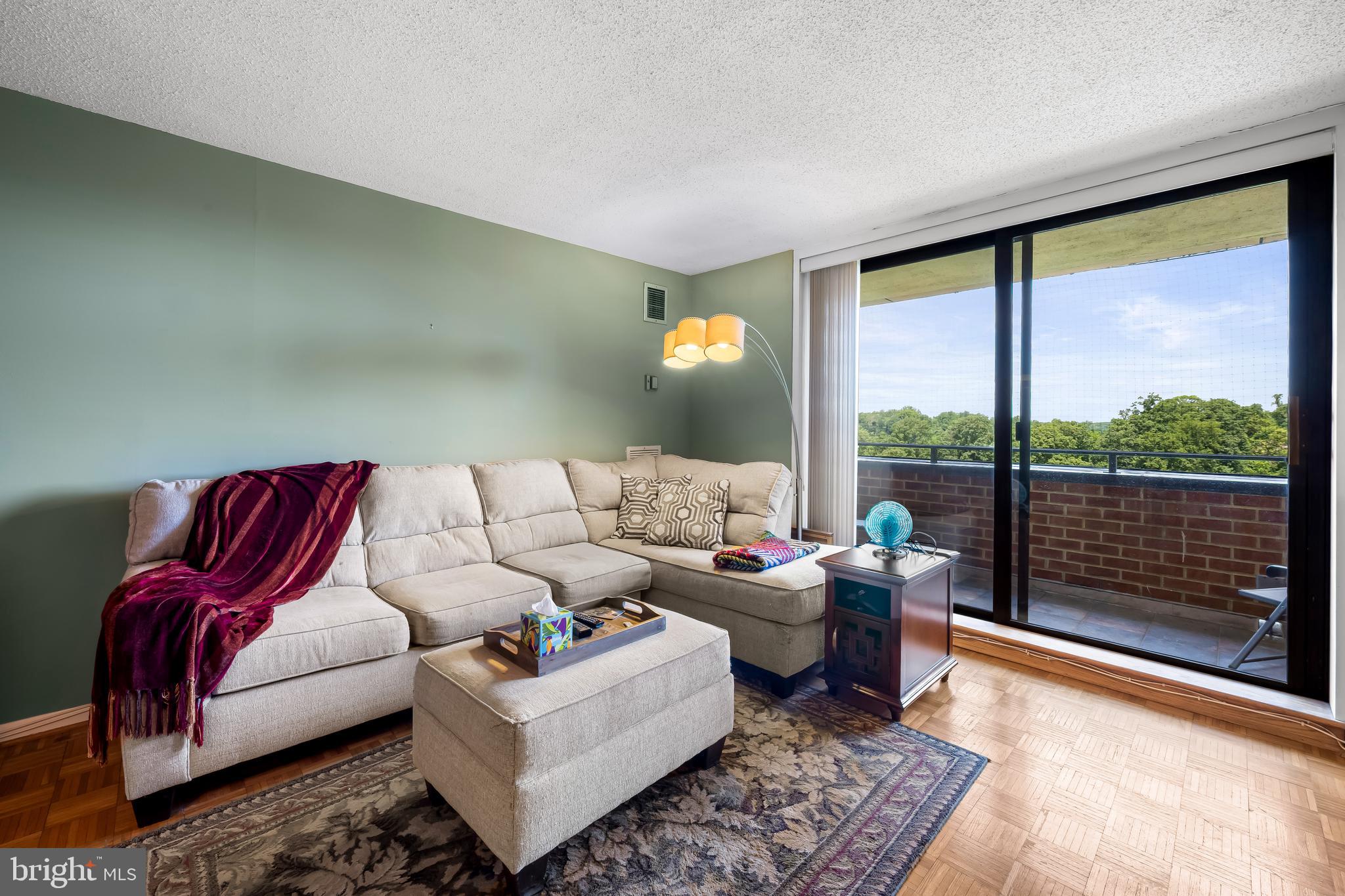 111 Hamlet Hill Road, Unit 1109 Baltimore, MD 21210 - Photo 5 of 32 Gallery Image 5