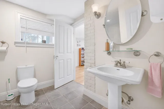 $649,000 | 13 South Franklin Street, Athens, NY 12015