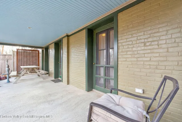 $649,000 | 13 South Franklin Street, Athens, NY 12015