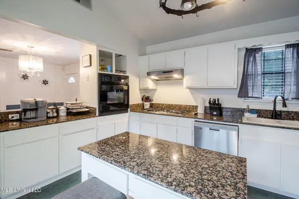 $265,000 | 204 Trautman Avenue, Long Beach, MS 39560