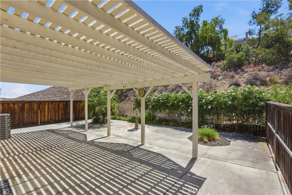 16176 Setting Sun Circle Riverside, CA 92503 - Photo 38 of 52