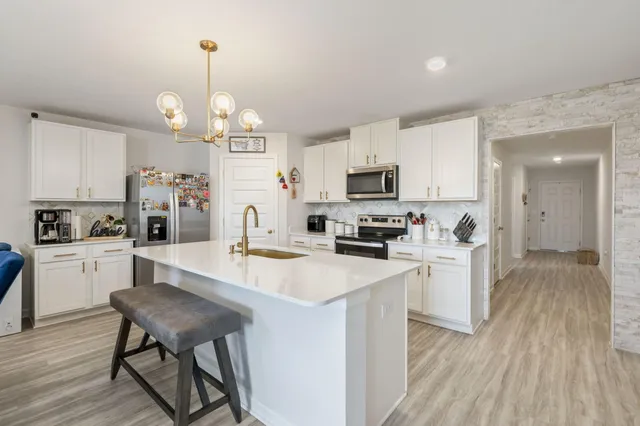 $2,250 | 4735 Airmen Drive, Crestview, FL 32539