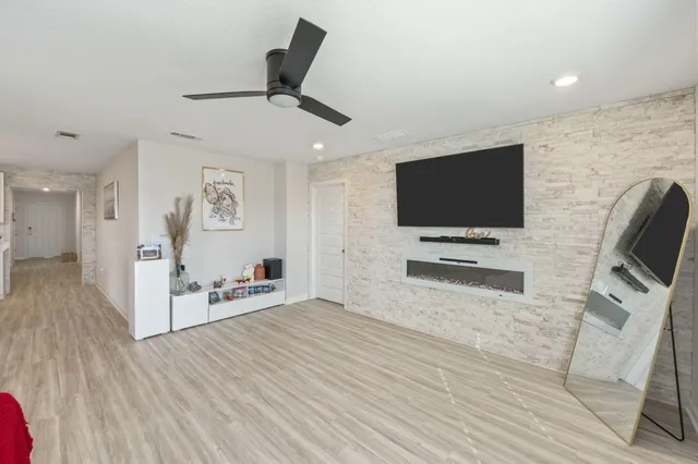 $2,250 | 4735 Airmen Drive, Crestview, FL 32539