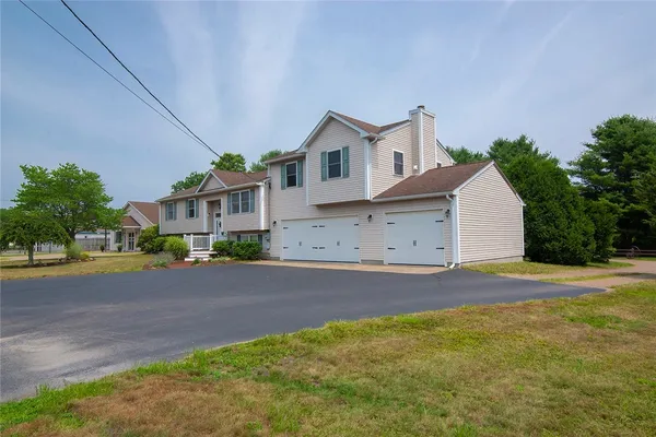 $1,195,000 | 350 Narrow Lane, Charlestown, RI 02813