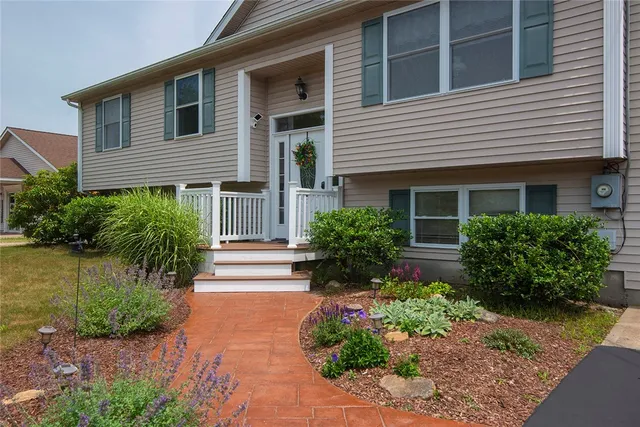 $1,195,000 | 350 Narrow Lane, Charlestown, RI 02813