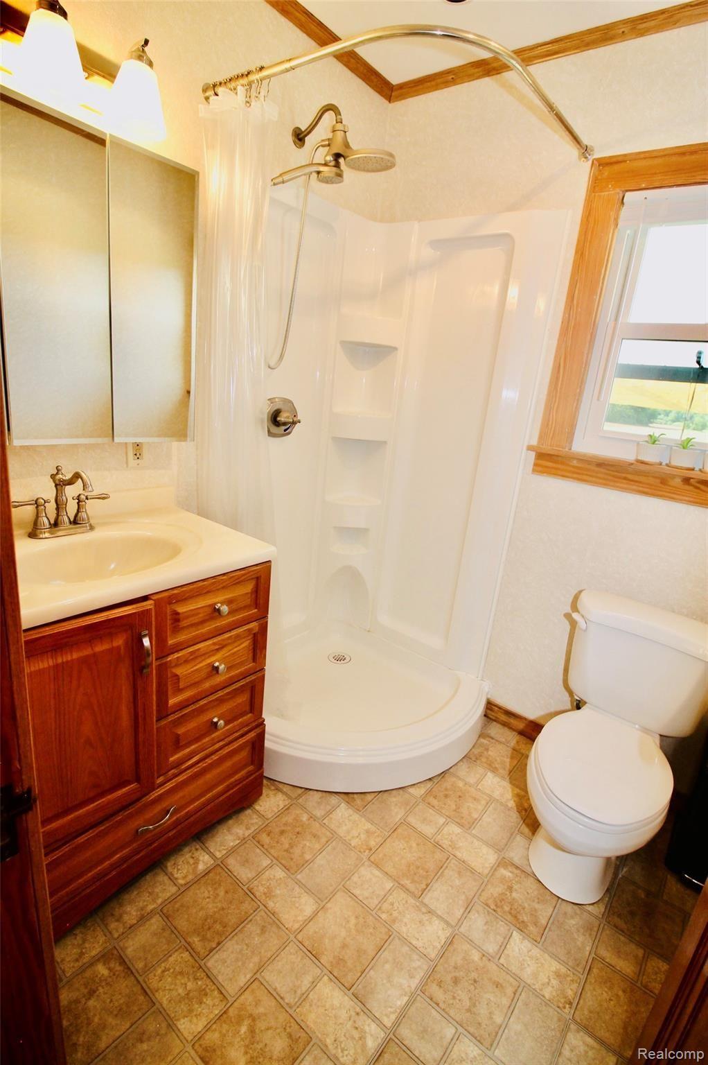 11250 West Bristol Road Lennon, MI 48449 - Photo 11 of 20 AE6B2678-D99F-48D1-AD3E-3B314EE3C1C8_1_201_a.jpeg