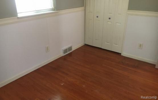 644 Sheffield Road Auburn Hills, MI 48326 - Photo 19 of 34