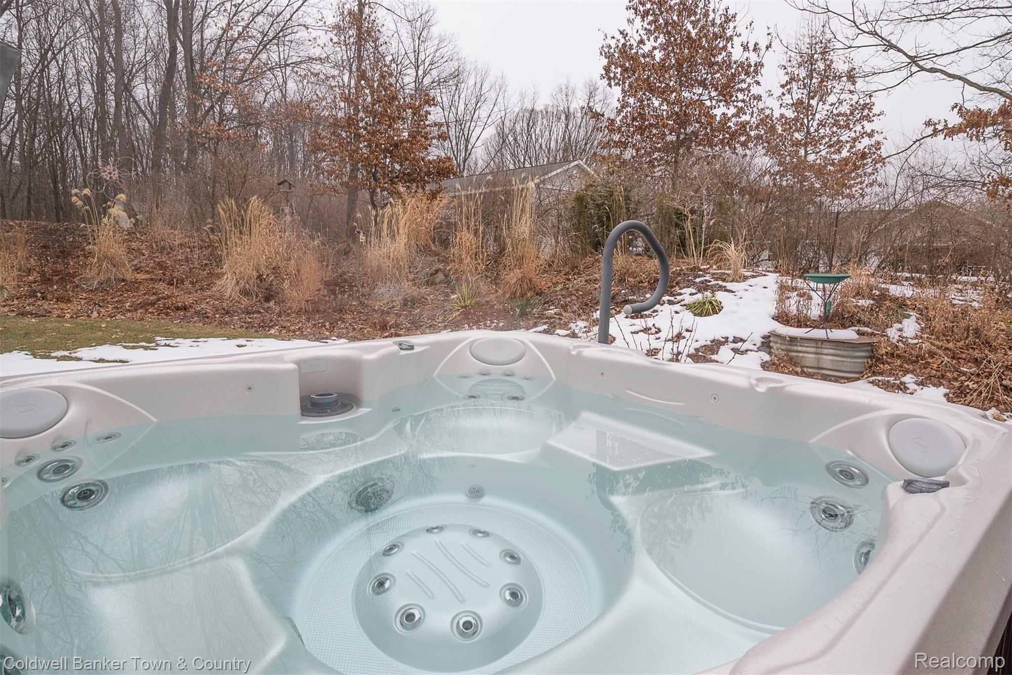 812 North Hughes Road Howell, MI 48843 - Photo 52 of 60 DSC_0958.jpg