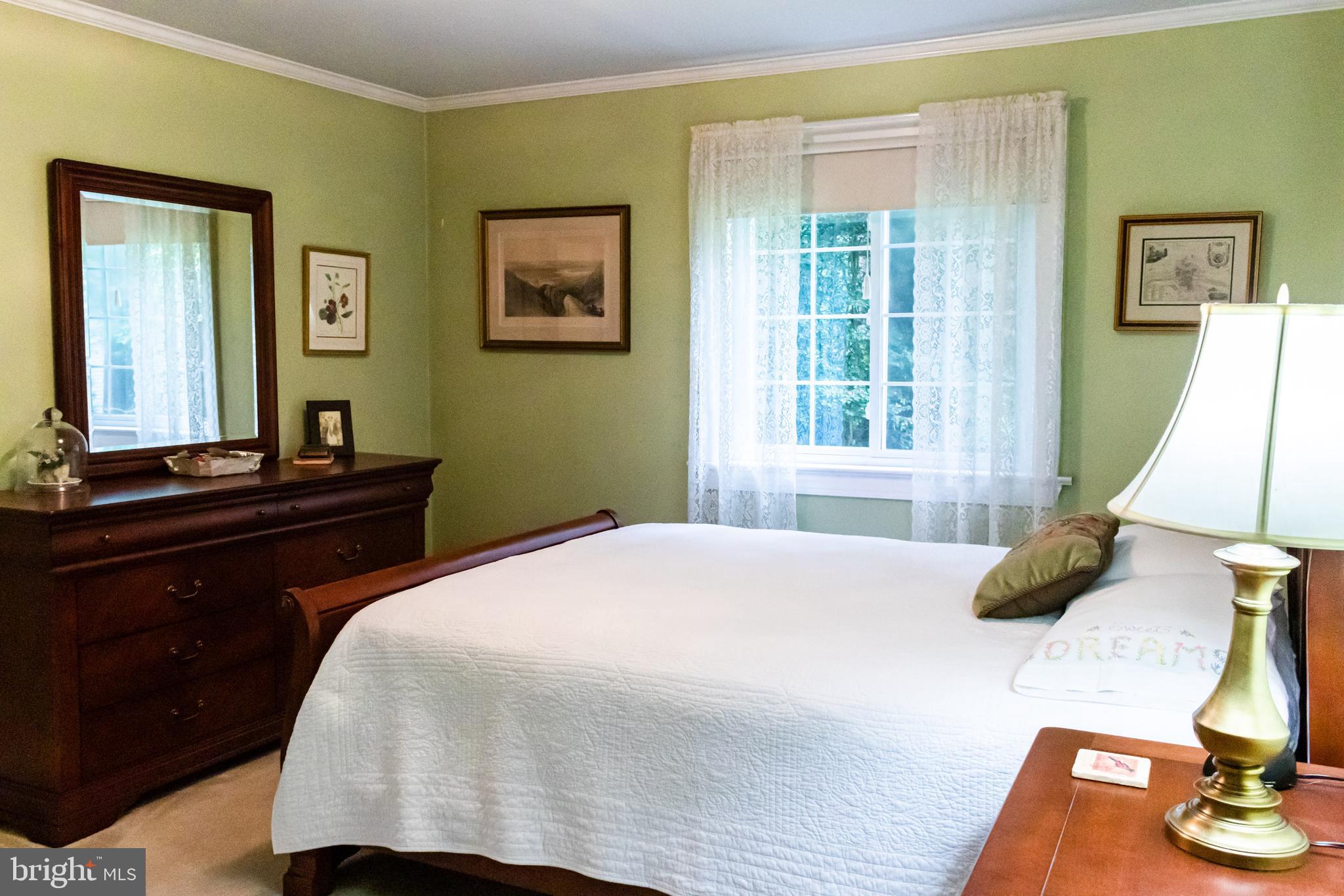 5100 Gunpowder Road Fairfax, VA 22030 - Photo 32 of 39 Bright In Law/ Nanny Suite