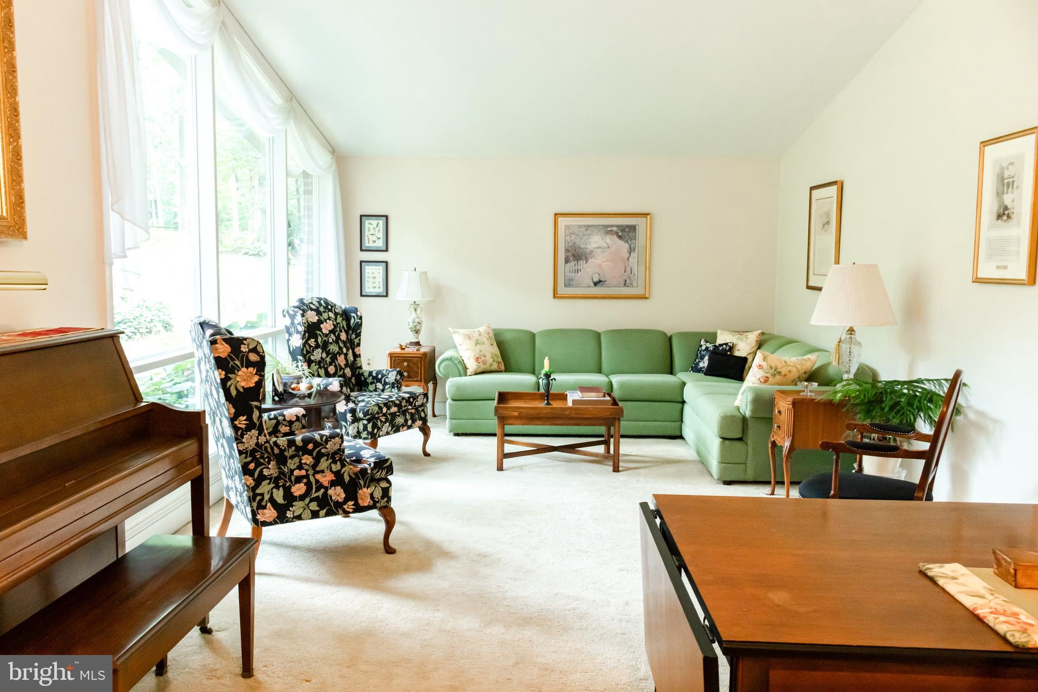 5100 Gunpowder Road Fairfax, VA 22030 - Photo 6 of 39 Formal Living Room with Vaulted Ceiling