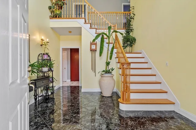 $949,900 | 50 Old Farm Road, Lunenburg, MA 01462