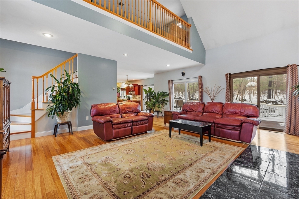 50 Old Farm Road Lunenburg, MA 01462 - Photo 17 of 42