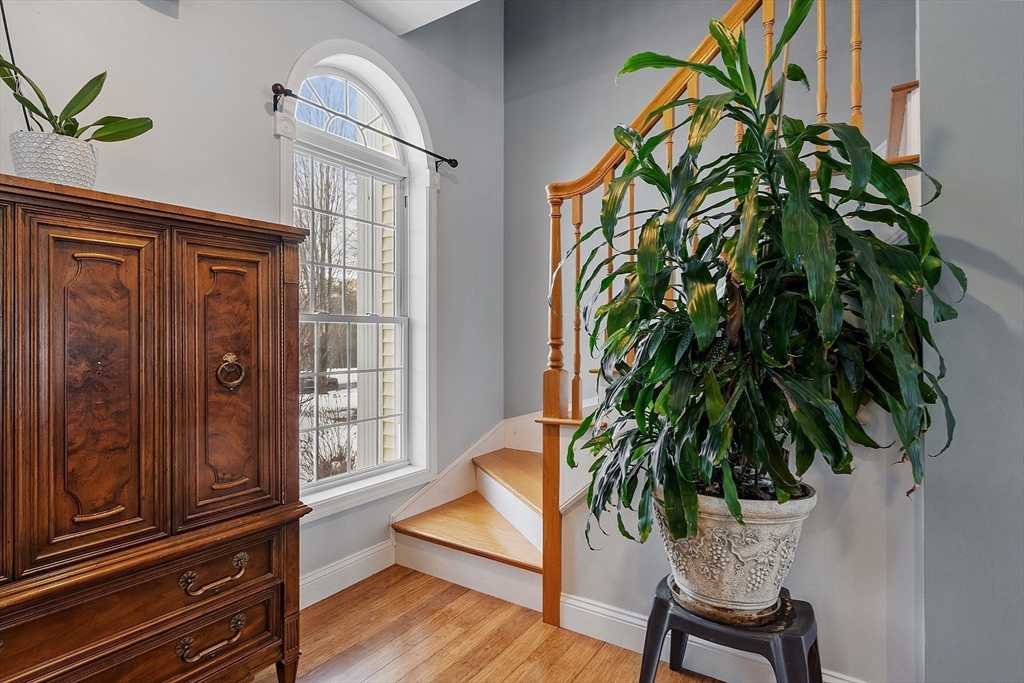 50 Old Farm Road Lunenburg, MA 01462 - Photo 18 of 42