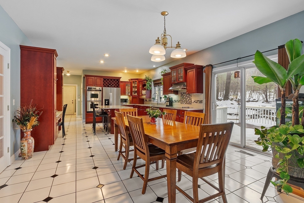 50 Old Farm Road Lunenburg, MA 01462 - Photo 24 of 42