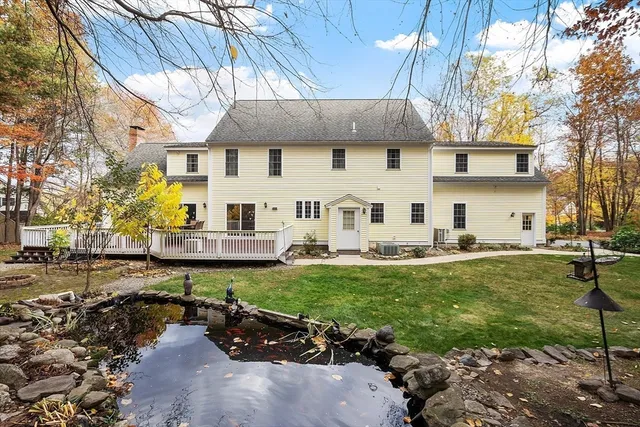 $949,900 | 50 Old Farm Road, Lunenburg, MA 01462