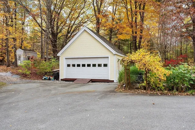 $949,900 | 50 Old Farm Road, Lunenburg, MA 01462