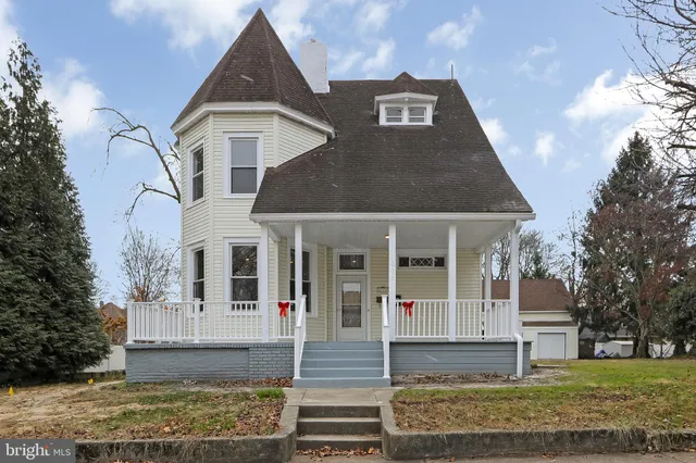 $514,900 | 416 Oak Avenue, Woodbury Heights, NJ 08097