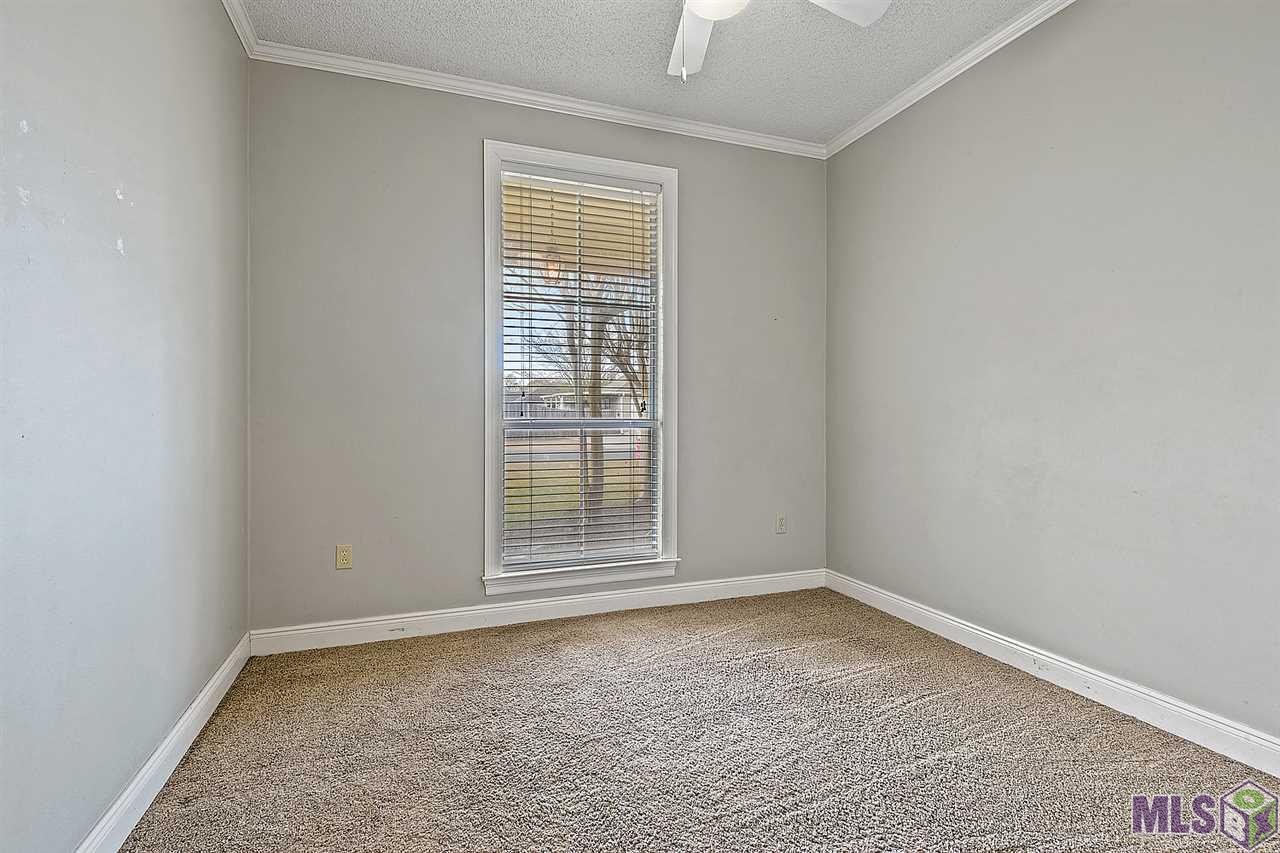12030 Spring Meadow Drive Baton Rouge, LA 70818 - Photo 11 of 17 Gallery Image 11