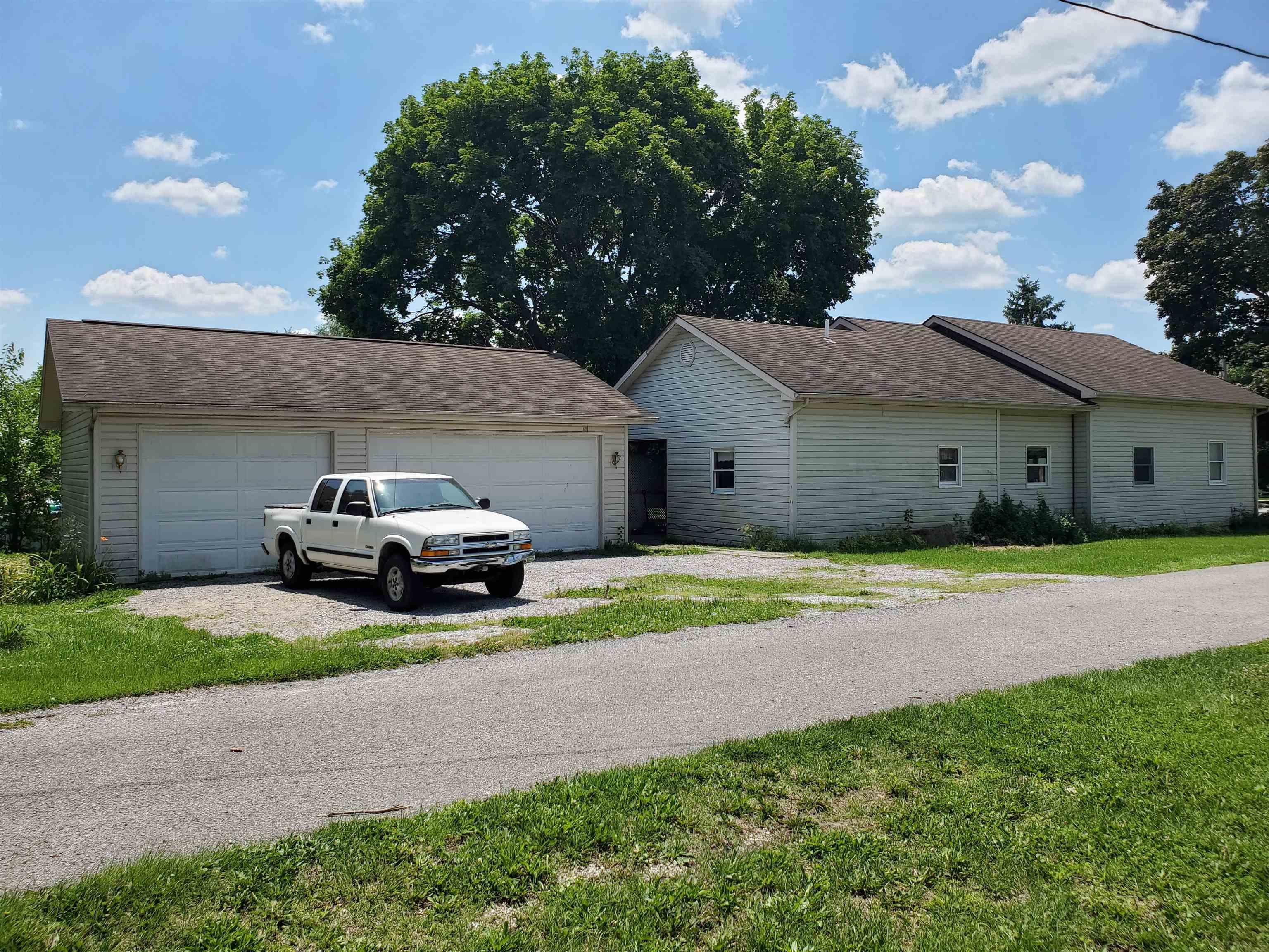 302 North Line Street Churubusco, IN 46723 - Photo 5 of 16
