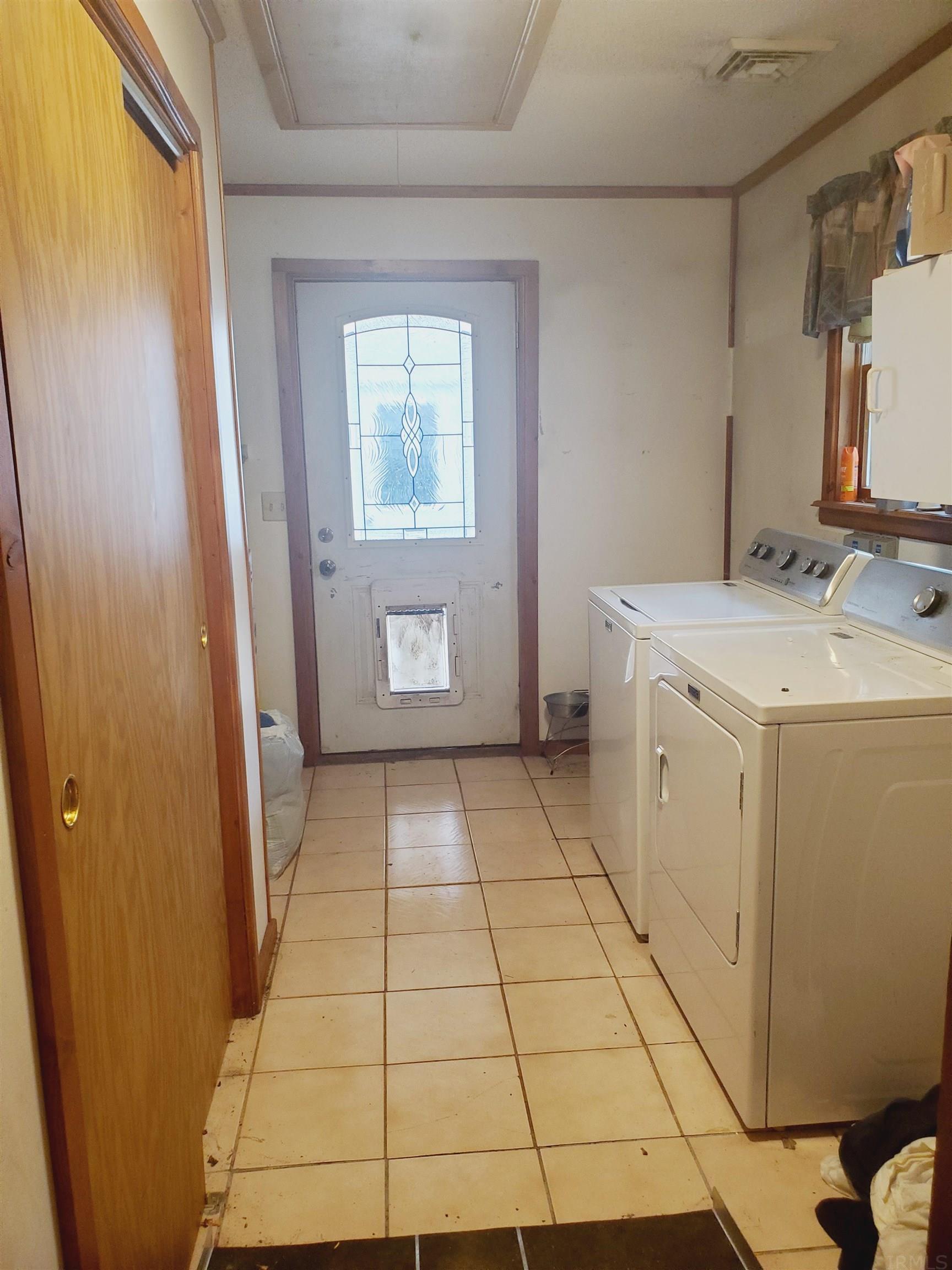 302 North Line Street Churubusco, IN 46723 - Photo 6 of 16