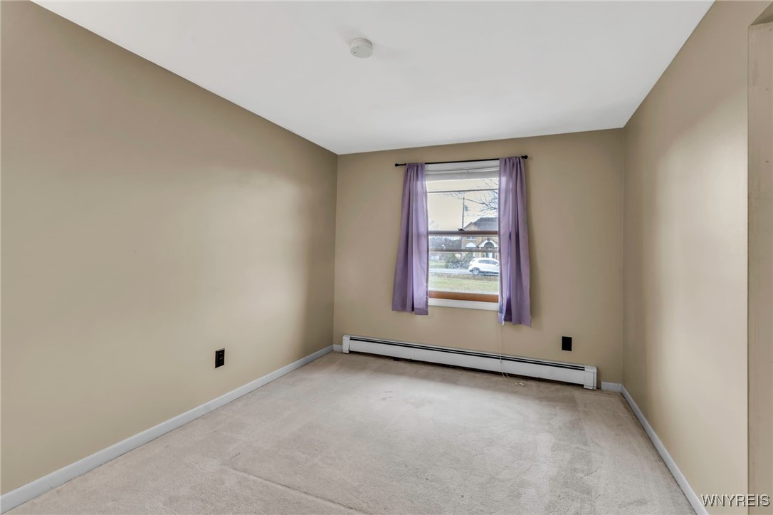 5653 Keck Road Lockport Town, NY 14094 - Photo 23 of 50