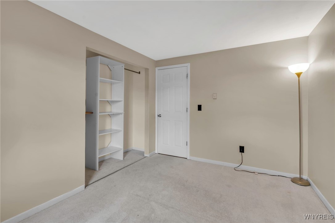 5653 Keck Road Lockport Town, NY 14094 - Photo 25 of 50