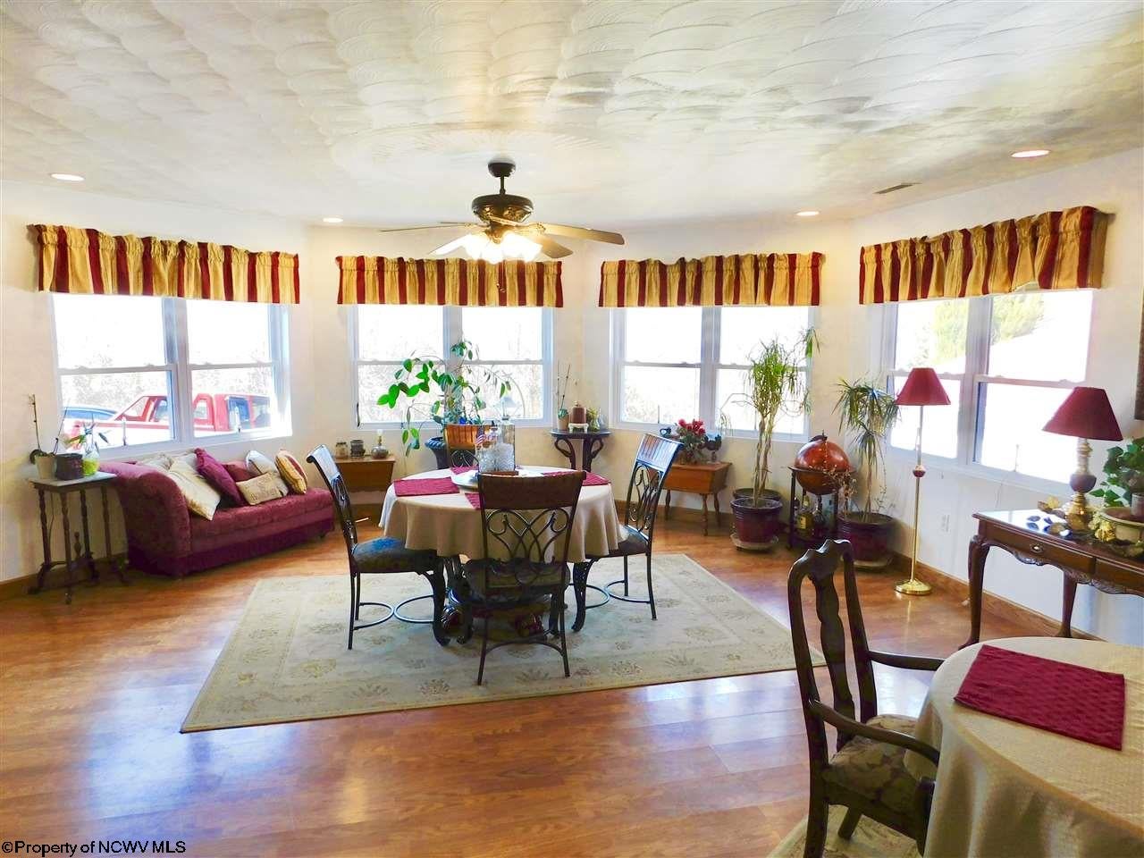 35 Moon Valley Road Morgantown, WV 26508 - Photo 5 of 20 Gallery Image 5