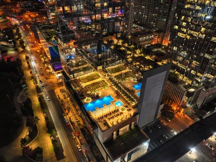 $1,400,000 | 160 2nd Avenue South, Unit 1903, Nashville, TN 37201