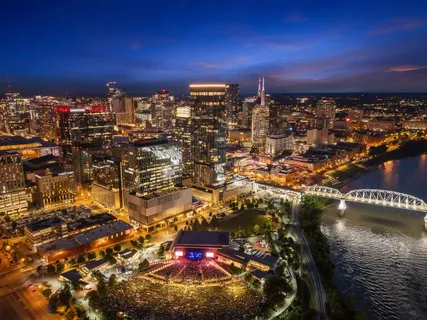 $1,400,000 | 160 2nd Avenue South, Unit 1903, Nashville, TN 37201