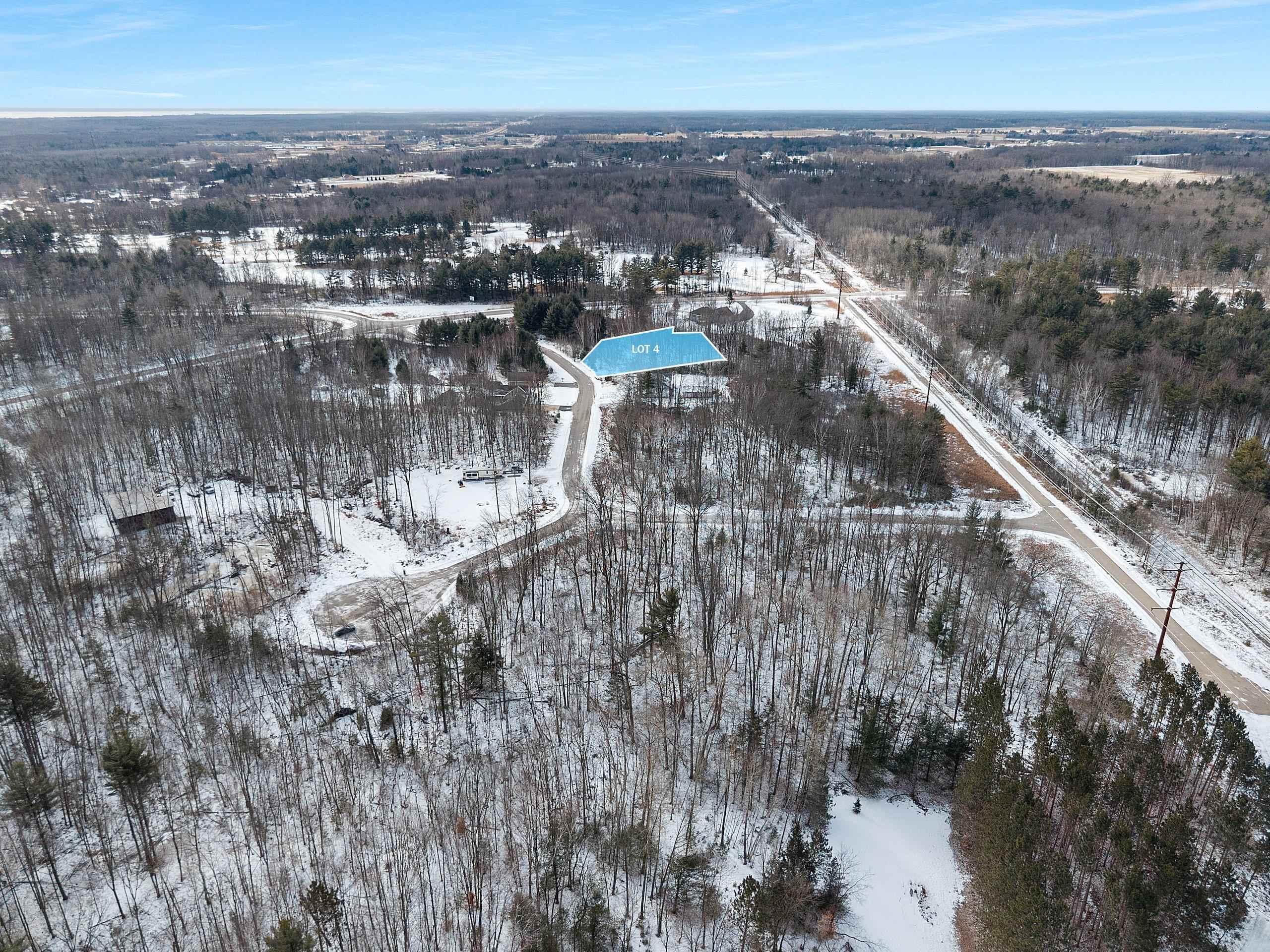 Alpha Lane, Unit 4 Abrams, WI 54101 - Photo 6 of 7