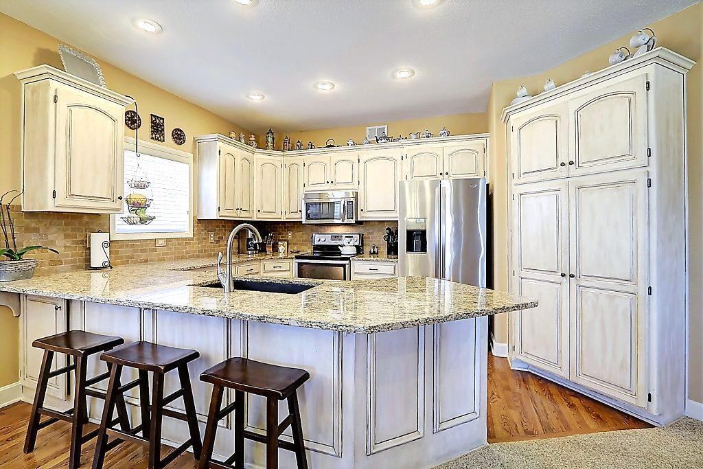 508 East Ash Street Raymore, MO 64083 - Photo 1 of 1