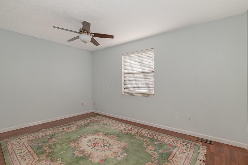 345 Gosfield Gate Road Westerville, OH 43081 - Photo 8 of 14