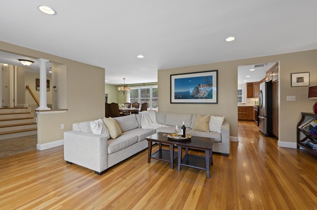 30 Birch Road Andover, MA 01810 - Photo 5 of 39 Gallery Image 5